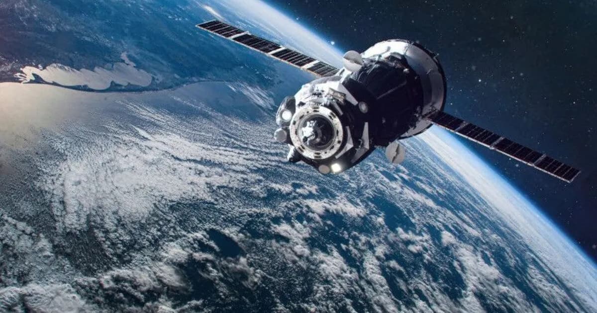 Starlink lanza un smartphone con conexión satelital que revolucionaría las telecomunicaciones