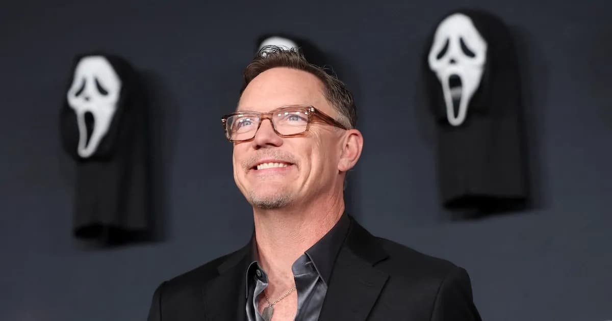 Matthew Lillard expresa su deseo de haber conservado una máscara de Ghostface