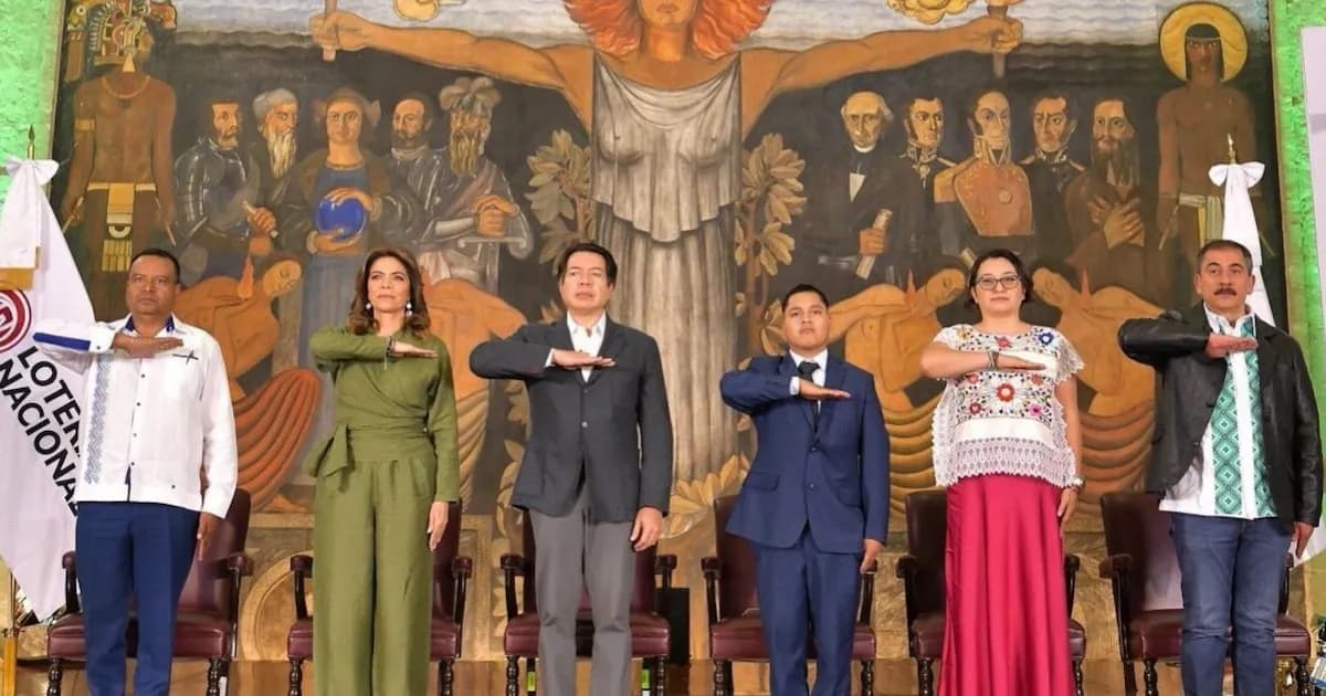 La Lotería Nacional celebra un siglo de Normales Rurales con un billete conmemorativo