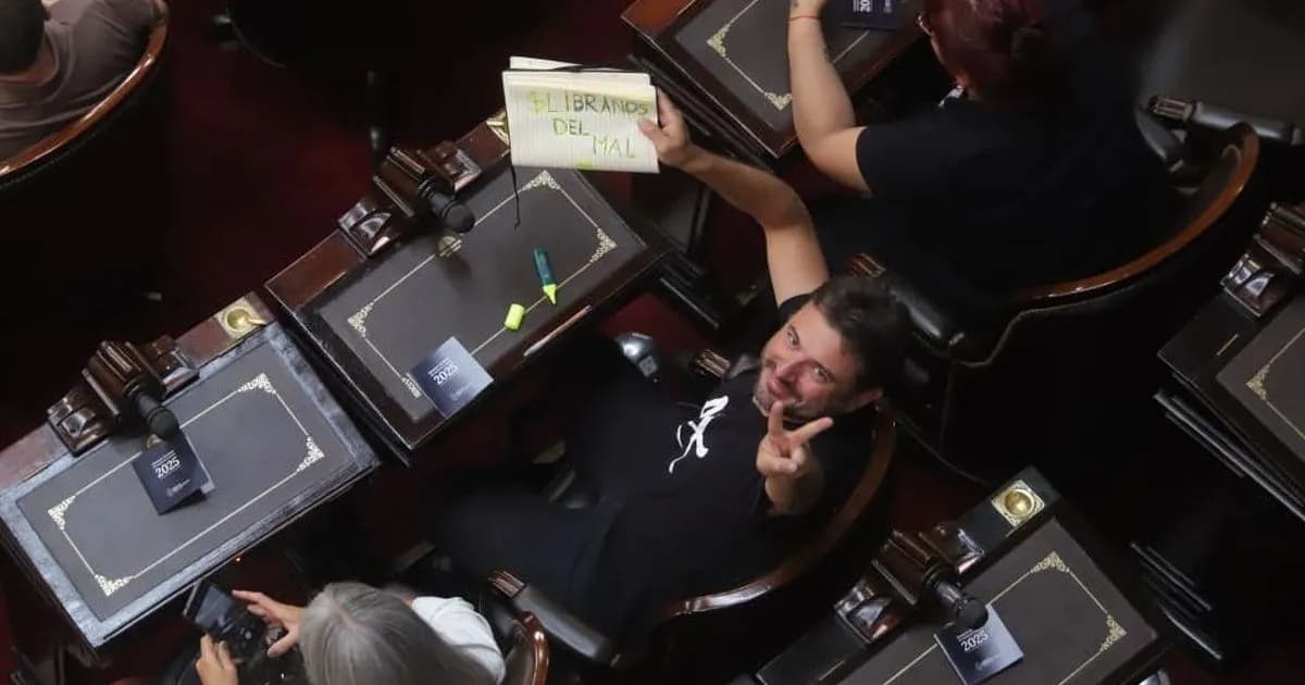 Milei inaugura las sesiones ordinarias 2026 con tensiones y carteles provocativos