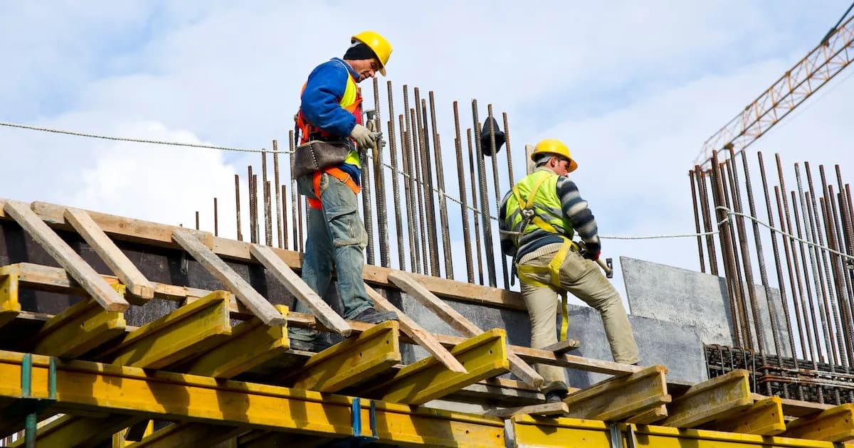 Salarios de albañiles en marzo de 2026: ¿Cuánto cobrarán?