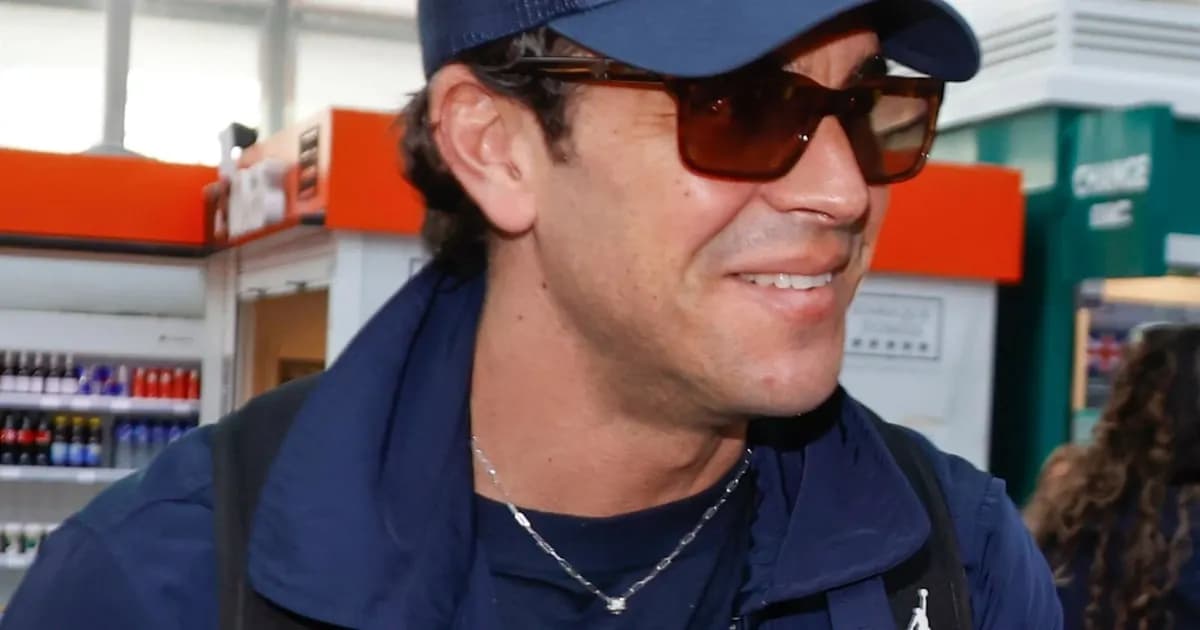 Mario Casas desmiente rumores de boda con Melyssa Pinto tras los Goya