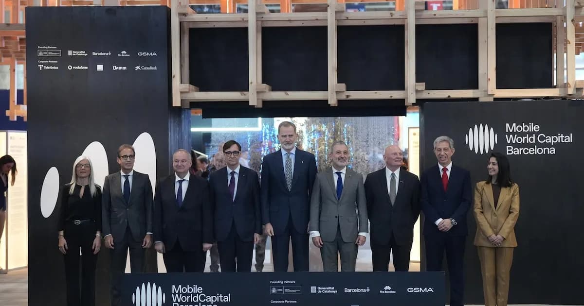El Rey Felipe VI y autoridades inauguran el MWC 2026 en Barcelona