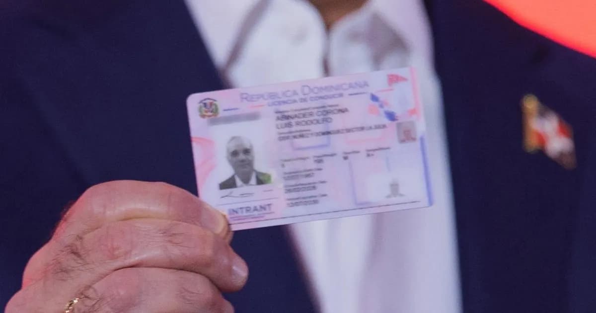República Dominicana lanza nueva licencia de conducir con alta seguridad