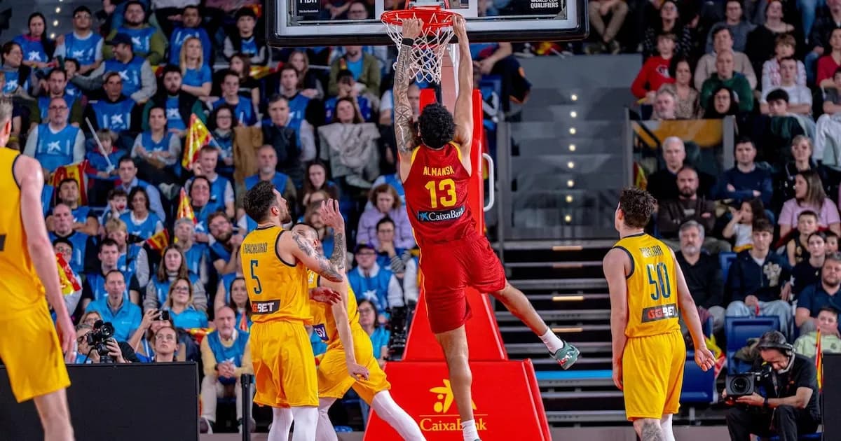 España se impone a Ucrania y avanza en la clasificación para el Mundial 2027