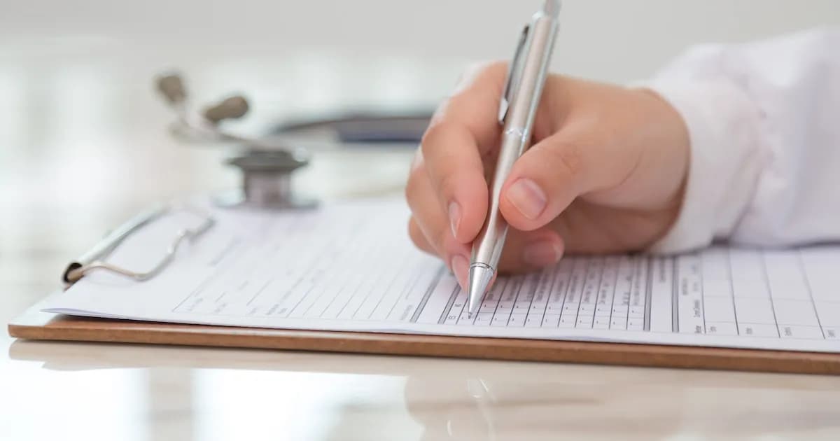 Salud publica: Víctor Arpa, abogado laboralista: “El tribunal médico no va a por ti, va a intentar comprender que te pasa”