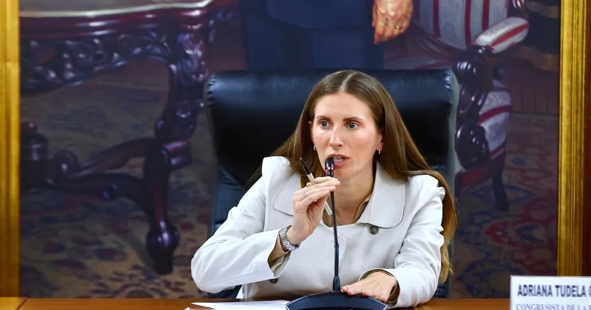 Adriana Tudela, congresista peruana, admite desconocer cifras sobre agua y gas