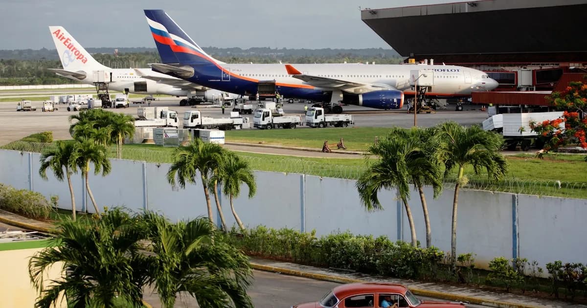 Cuba extiende la crisis de combustible para vuelos hasta abril en sus aeropuertos