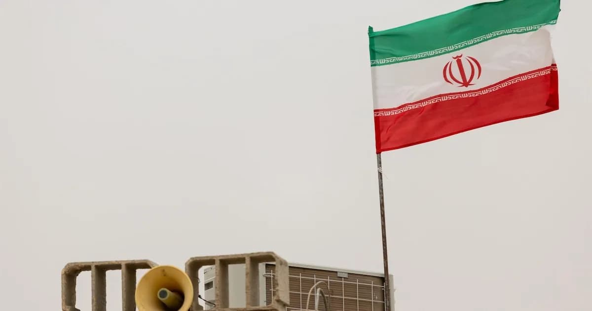 Irán afirma haber atacado un destructor estadounidense en el océano Índico