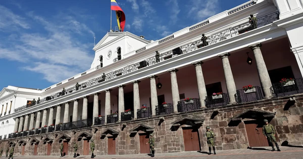 Ecuador expulsa al embajador cubano y retira a su representante en La Habana