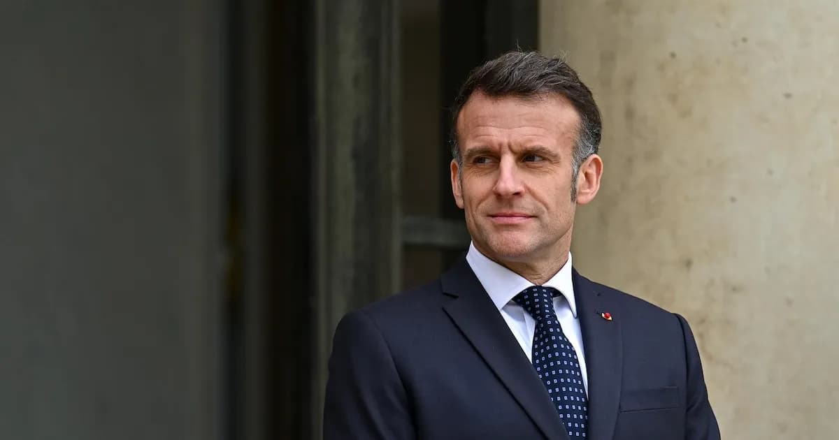 Macron exhorta a Netanyahu a evitar ofensiva terrestre en Líbano ante crisis humanitaria