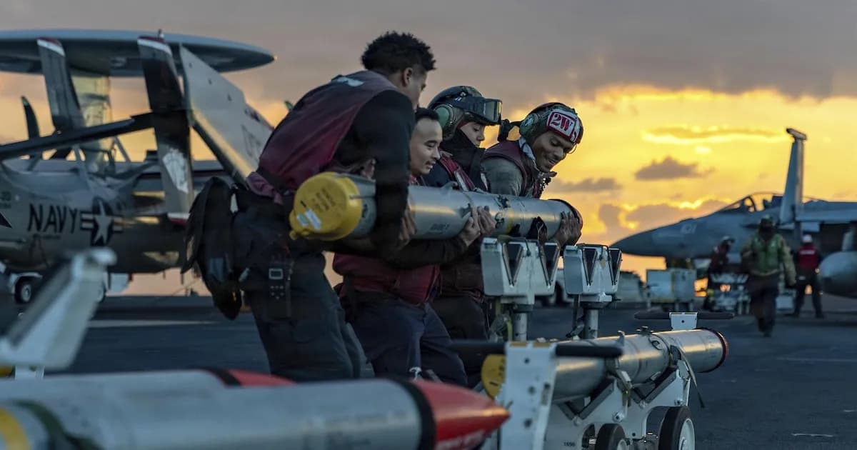 Senado de EE.UU. rechaza iniciativa para frenar ofensiva militar contra Irán