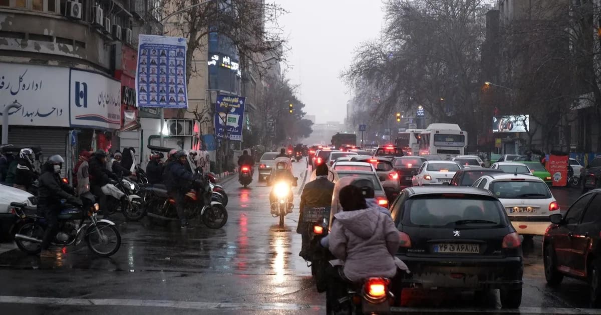 Cerca de 100.000 personas dejaron Teherán en dos días por ofensiva de EE.UU. e Israel
