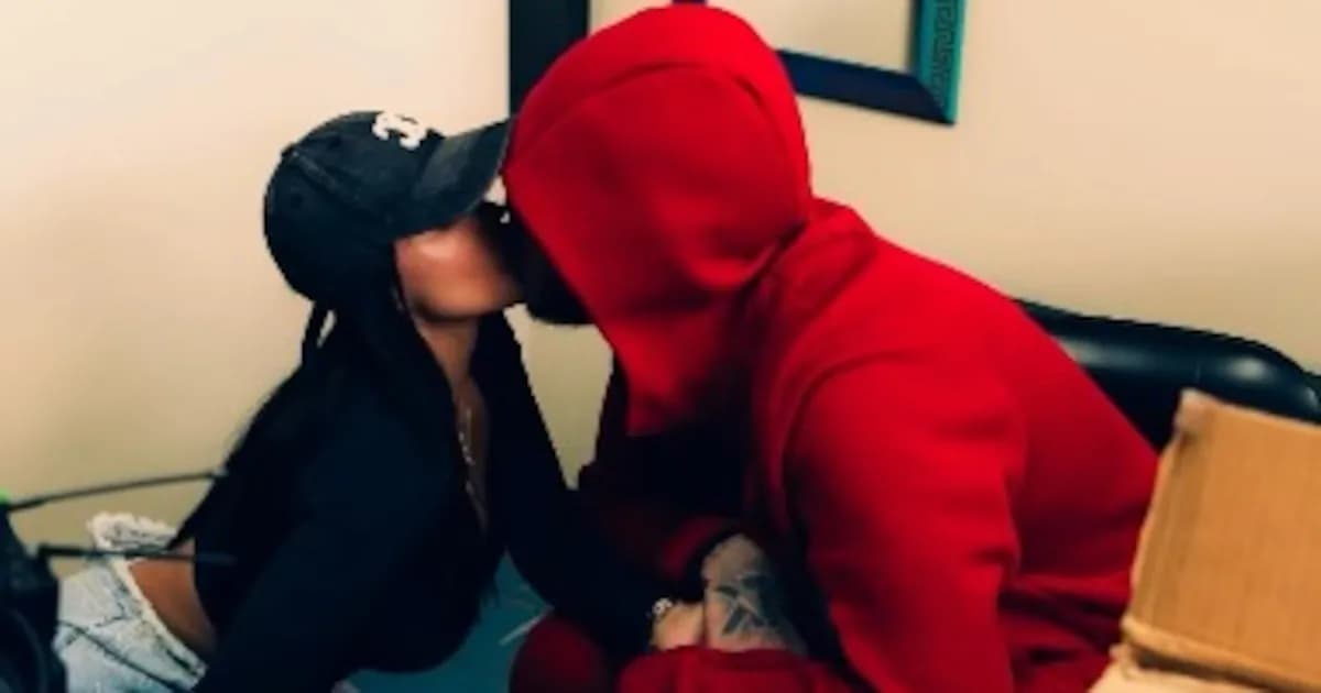 Kris R comparte anécdota de su primer beso con Karina García y genera risas