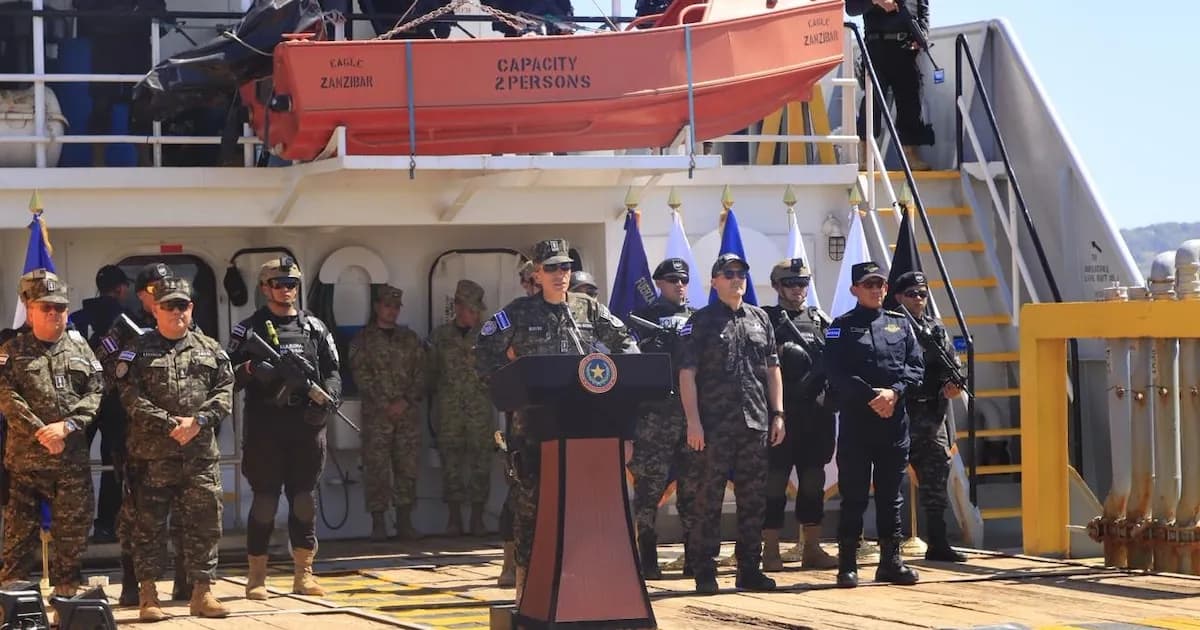 El Salvador frena la circulación de 19 millones de dosis de droga en una operación histórica