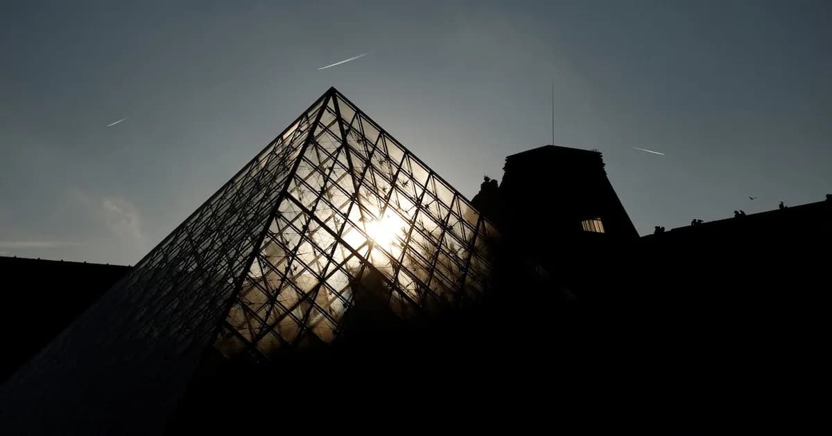 El Parlamento Francés Investiga el Robo de Joyas en el Louvre y Cuestiona a la Ministra de Cultura