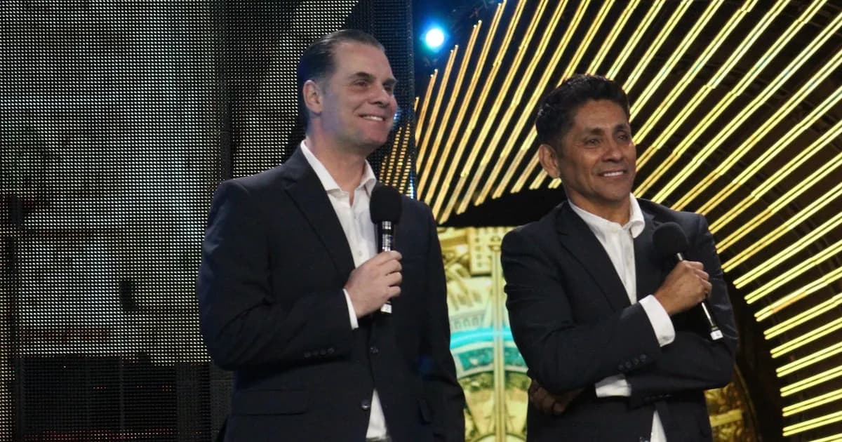 Martinoli, García y Campos se preparan para narrar el Mundial 2026 en México