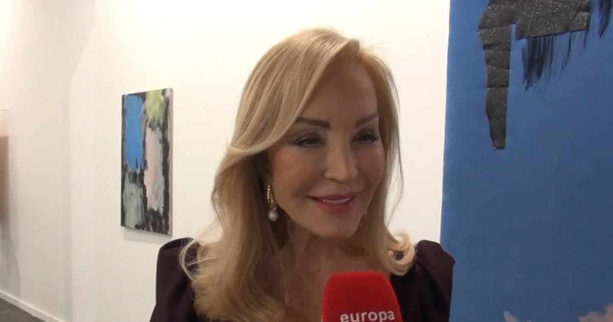 Carmen Lomana comparte su encuentro con la Reina Letizia en la feria ARCO