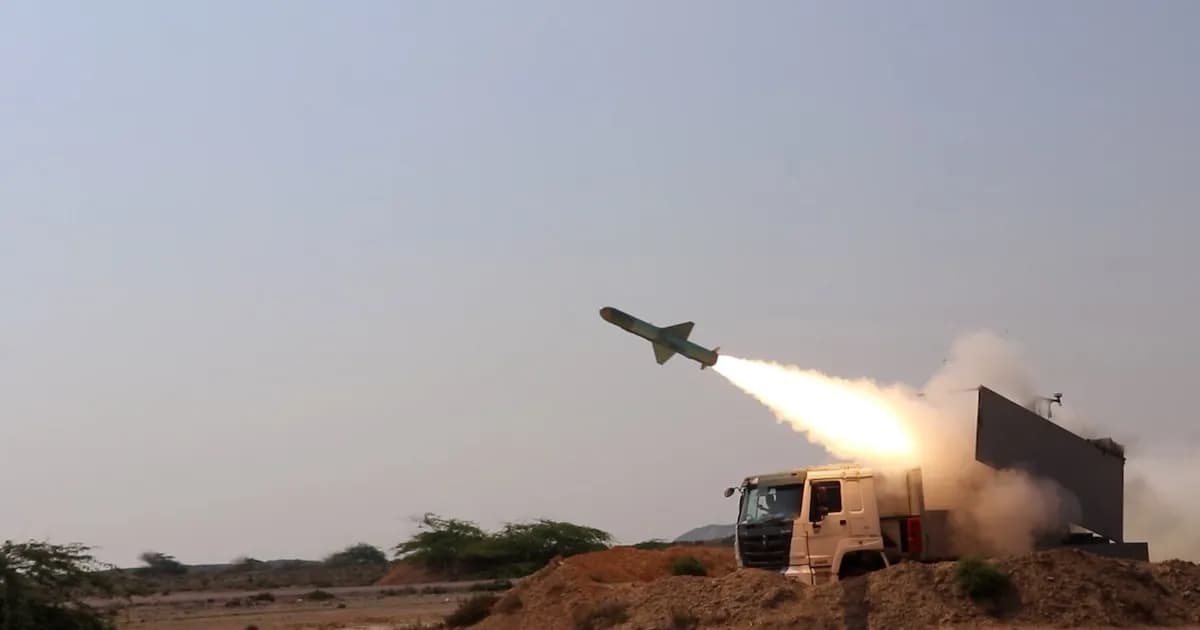 Remolcador atacado por proyectiles en el estrecho de Ormuz, cerca de Omán