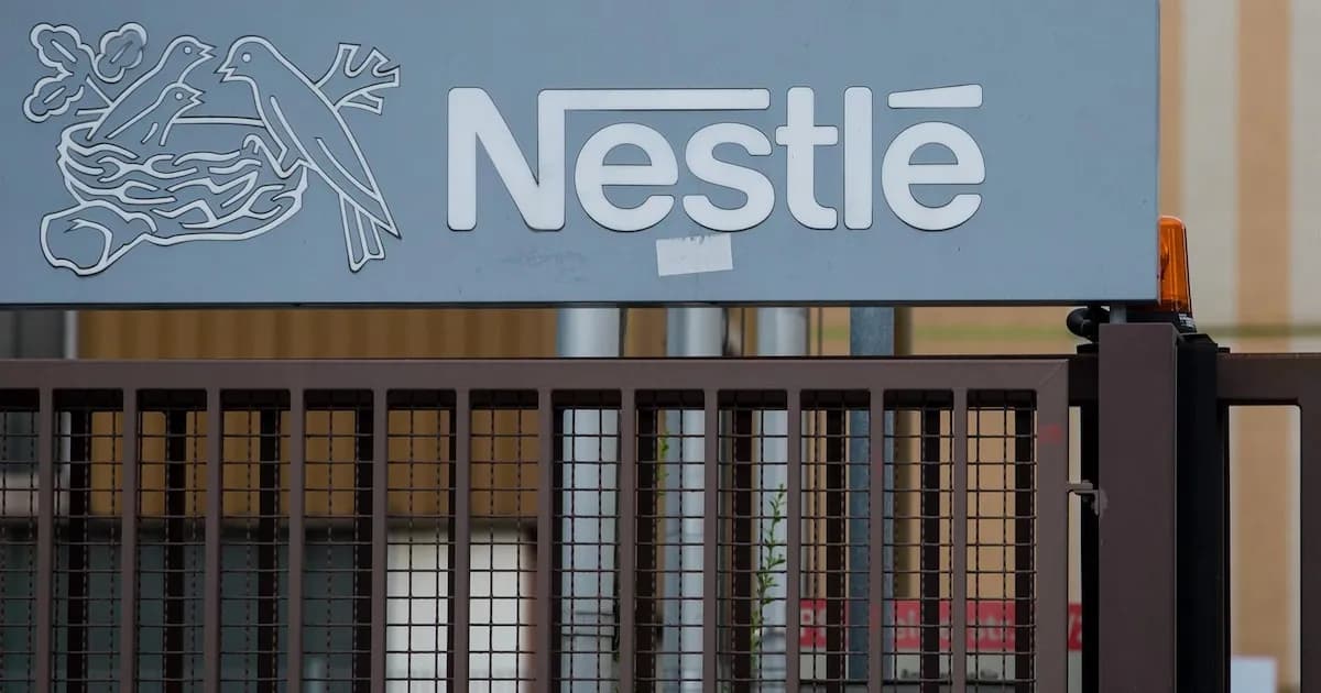 Nestlé reporta caída del 17% en ganancias y reestructura su portafolio de negocios