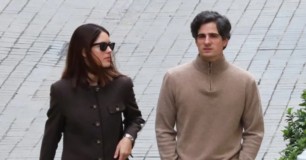 Sofía Palazuelo y Fernando Fitz-James disfrutan de Sevilla tras homenaje a Cayetana