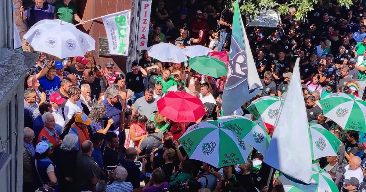 Paros y movilizaciones en provincias contra la reforma laboral propuesta por el Gobierno