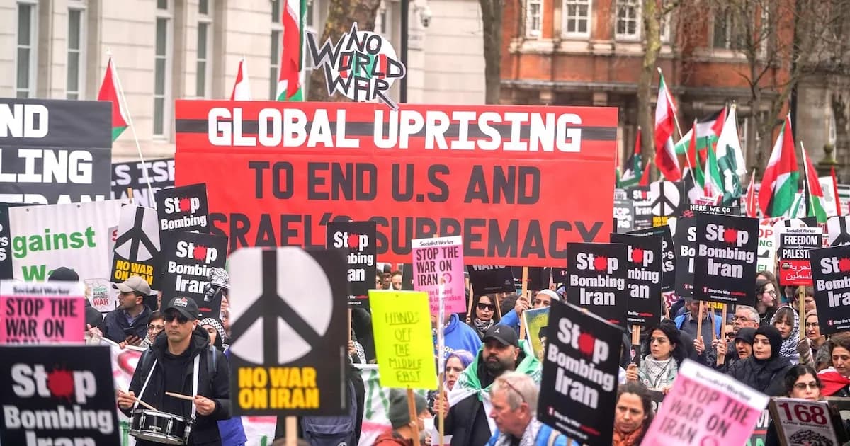 Masivas protestas en Londres contra la ofensiva de EE.UU. e Israel en Irán
