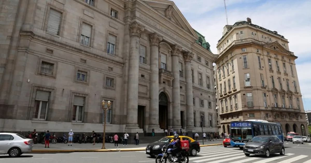 Aumento significativo en créditos a empresas y familias tras cambios en políticas económicas