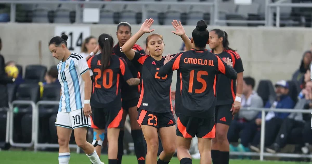 La selección femenina de Colombia se prepara para un crucial partido en 2026