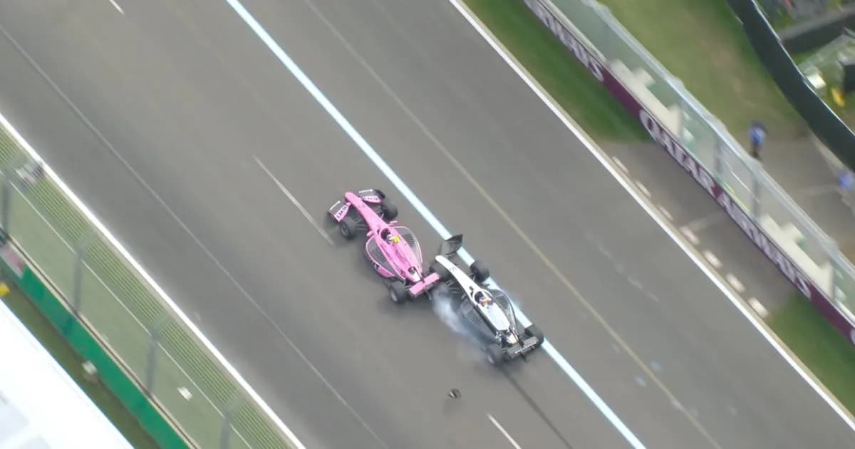 Polémica maniobra de Alex Dunne en Fórmula 2: Un incidente que generó controversia
