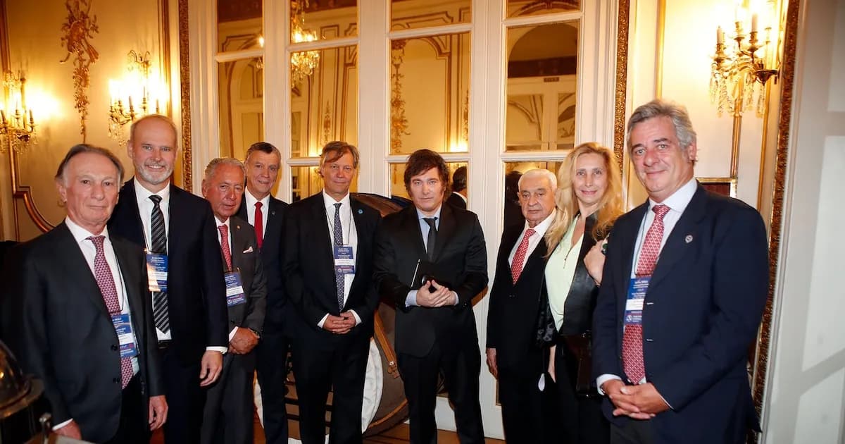 Industriales expresan su descontento con el Gobierno ante una economía estancada