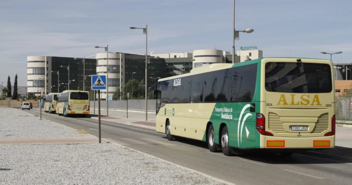 Trágico incidente en Chauchina: un joven fallece tras ser atropellado por un autobús