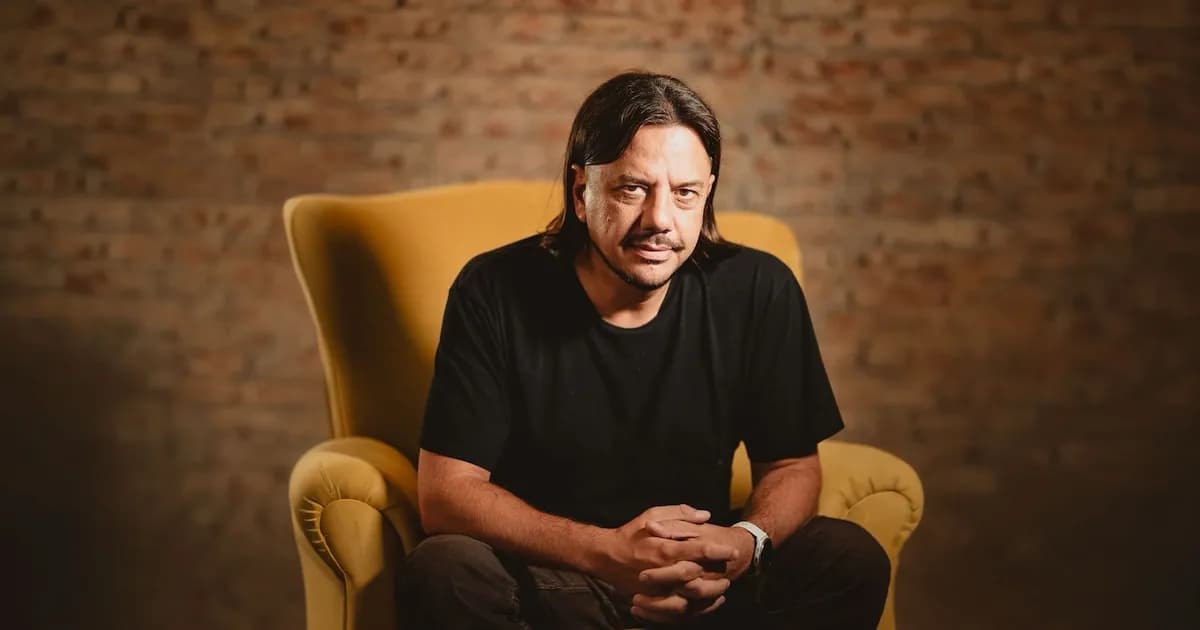 Un padre retira el celular a su hijo tras recibir 150 notificaciones diarias