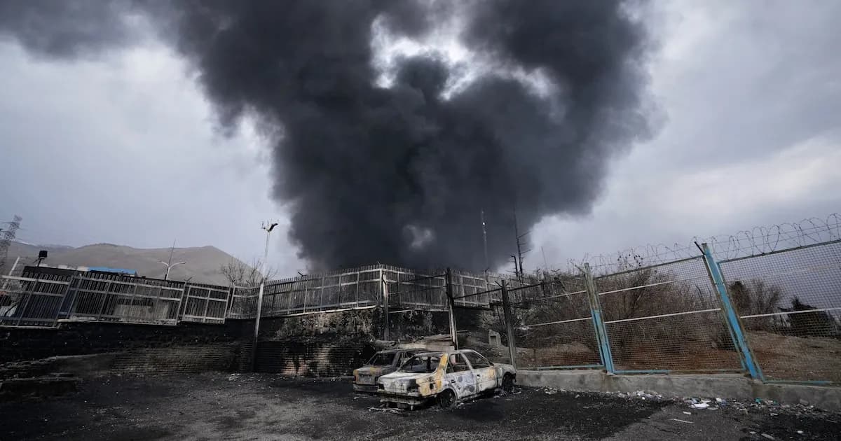 Israel ataca instalaciones militares en Isfahán, Irán, en nueva escalada de tensiones