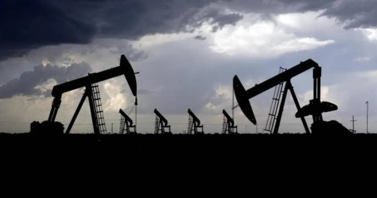 El G7 evalúa liberar reservas petroleras ante la escalada de precios por el conflicto en Medio Oriente