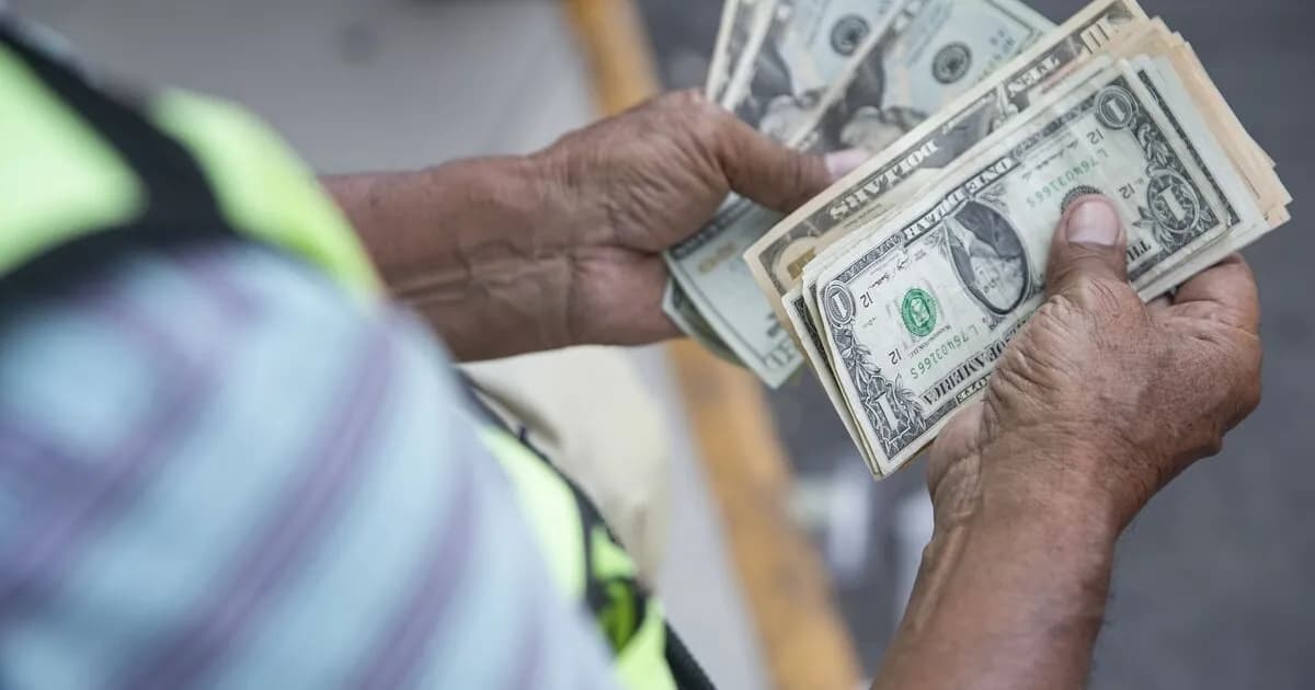El dólar en Perú se aproxima a S/3,50: cierre del tipo de cambio del 9 de marzo