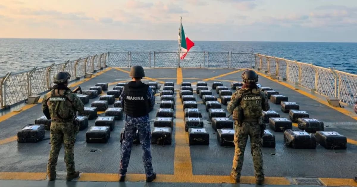 Embajador estadounidense elogia la labor del Gabinete de Seguridad tras incautación de cocaína