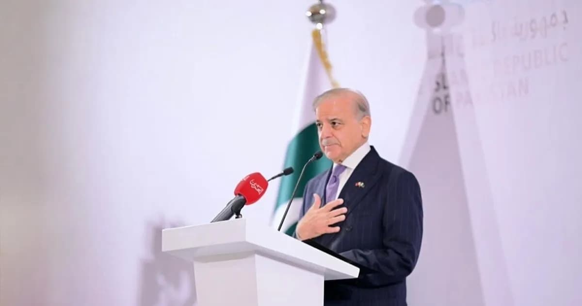 Pakistán implementa semana laboral de cuatro días y suspende clases por crisis petrolera