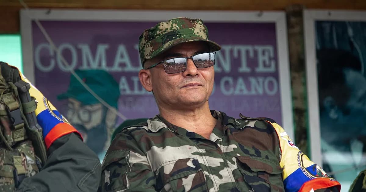 Colombia captura a dos hermanos de 'Iván Mordisco' en operativos exitosos