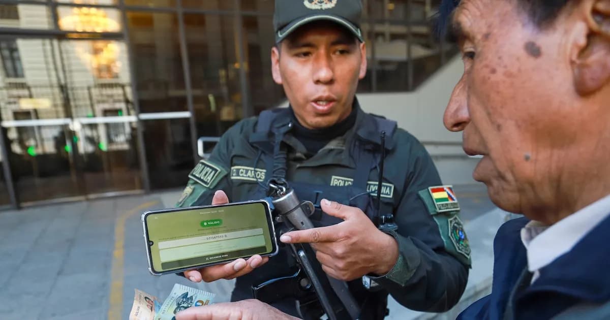 La controversia por billetes robados tras accidente aéreo en Bolivia se intensifica