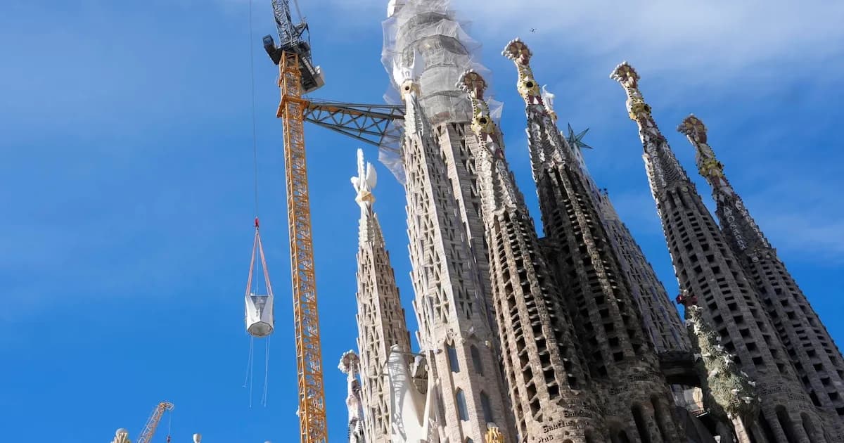 La Sagrada Familia alcanza los 172,5 metros y se convierte en la iglesia más alta del mundo