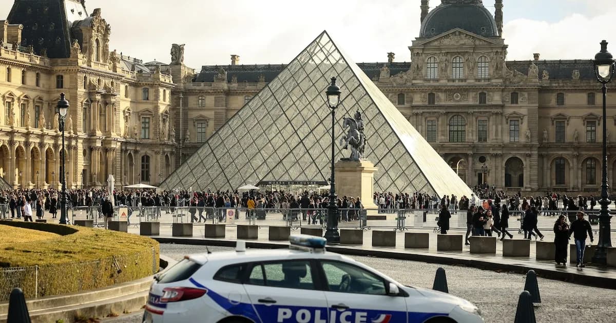 El asombroso giro de Doudou Cross Bitume: de motocross a sospechoso en el robo del Louvre