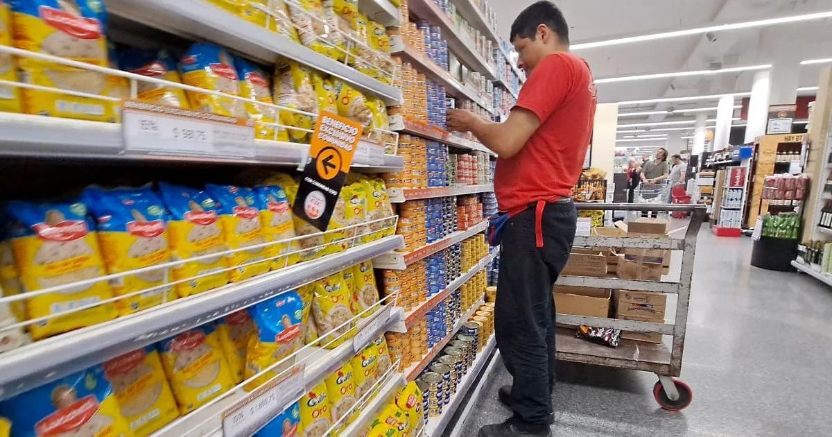 Inflación de febrero 2026: aumento de precios en alimentos y servicios básicos