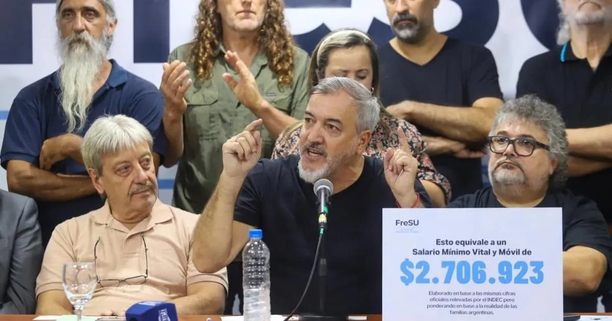 Gremios presentan una canasta básica que duplica la oficial y refleja la crisis salarial