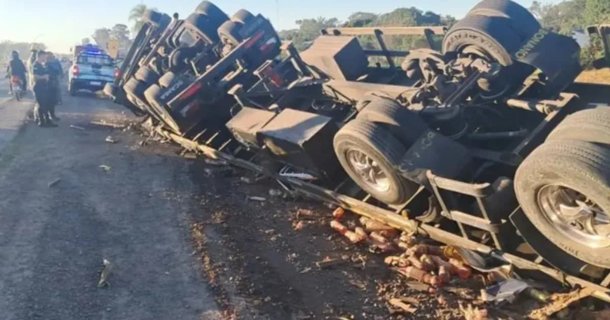Camionero volcó en Corrientes con 1,91 g/l de alcohol en sangre
