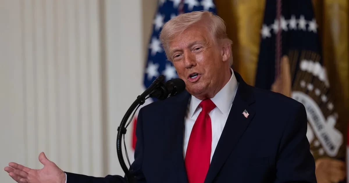 Trump confirma bombardeo en la isla de Jark, clave para el petróleo iraní