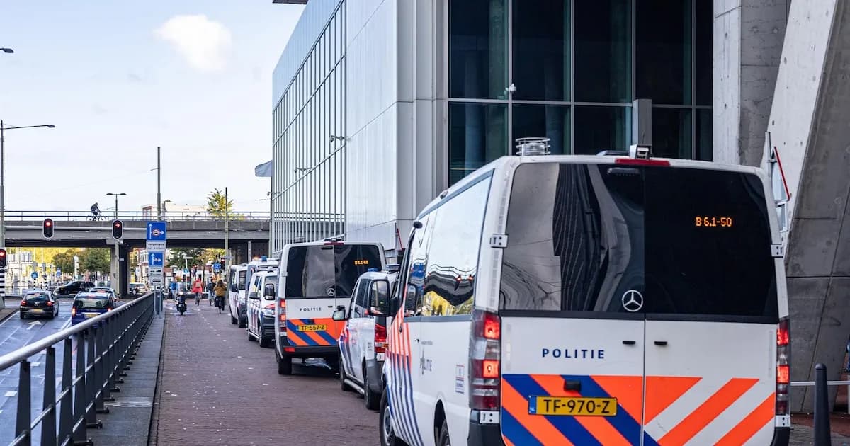 Explosión en escuela judía de Ámsterdam: un ataque selectivo que no dejó heridos