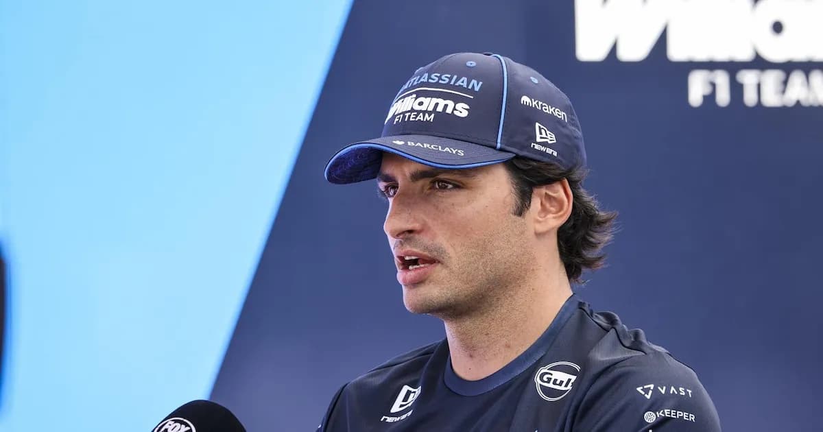 Carlos Sainz expresa su frustración tras un sábado complicado en China