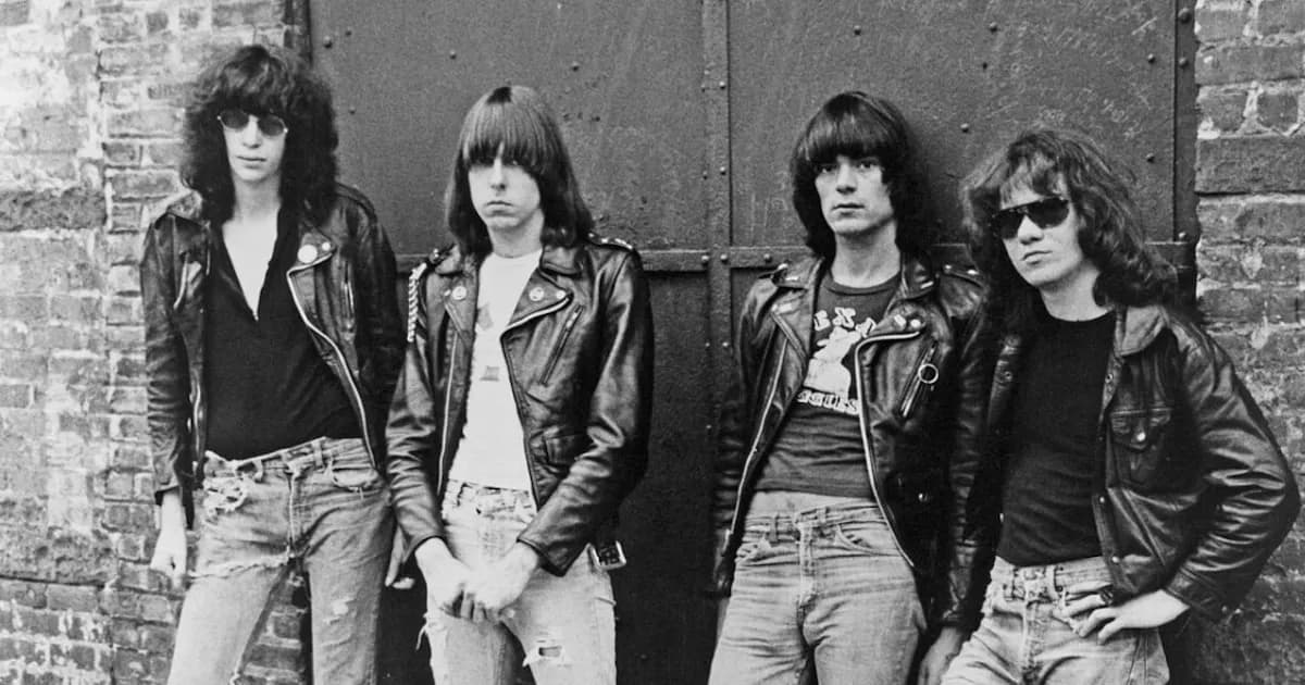 La icónica rivalidad de los Ramones con la música disco en los 70