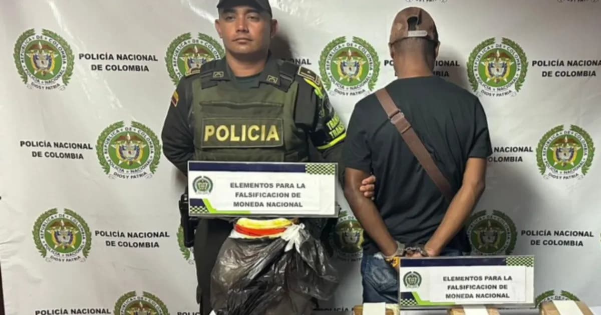 Detenido con kit completo para falsificar billetes y más de 6.600 papeles falsos